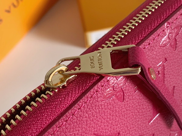 LVコピーウォレット角部分ディテール